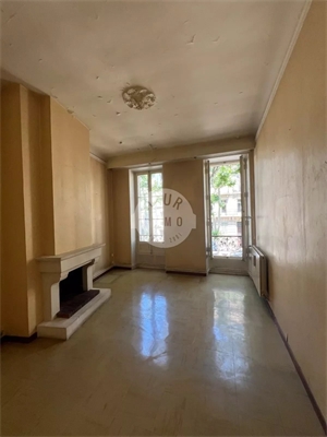 appartement à la vente -   13005  MARSEILLE 5E ARRONDISSEMENT, surface 65 m2 vente appartement - APR682975